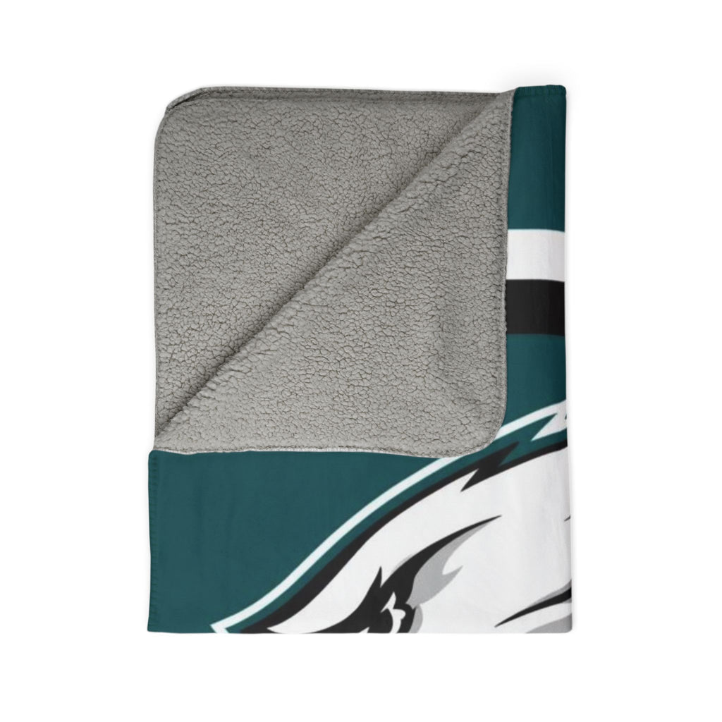 Philadelphia Eagles Sherpa Fleece Blanket - NFL Team Logo Throw